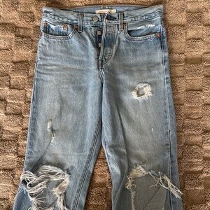 Levi’s wedgie straight Distressed Jeans